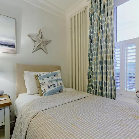 3 Bed In Oc-s28346 Hébergement de vacances Whitby